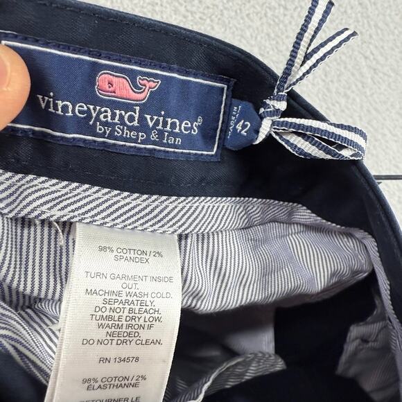 Vineyard Vines Shorts Men's 42 Blue Navy Chino Khaki Altered Breaker Golf NEW - Picture 10 of 11